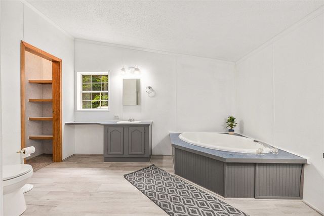 2141 S Parsons Avenue, Fremont, MI 49412