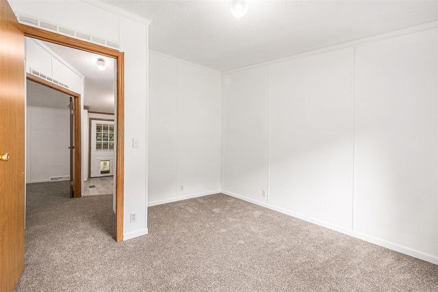 2141 S Parsons Avenue, Fremont, MI 49412