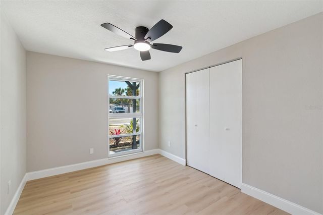 8818 AUBURN WAY, Tampa, FL 33615