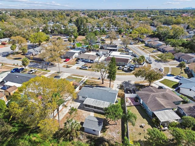 8818 AUBURN WAY, Tampa, FL 33615