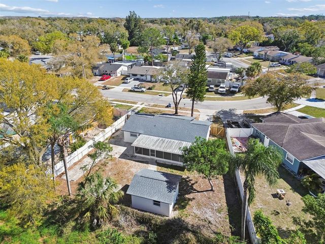 8818 AUBURN WAY, Tampa, FL 33615