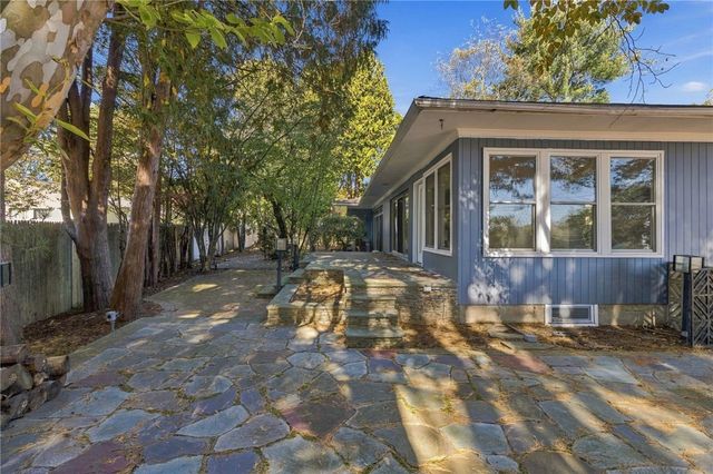 38 Amherst Road, Cranston, RI 02920