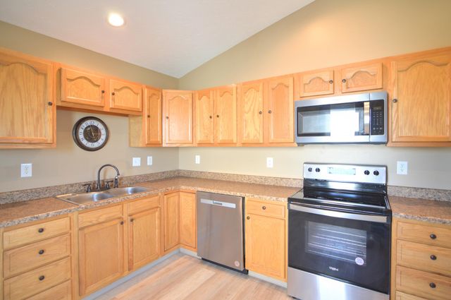 304 Brentwood Drive, Dry Ridge, KY 41035