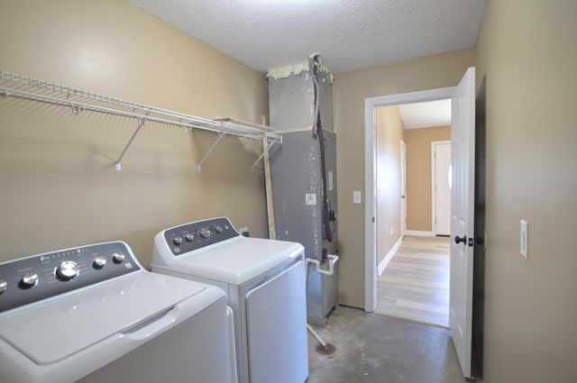 304 Brentwood Drive, Dry Ridge, KY 41035