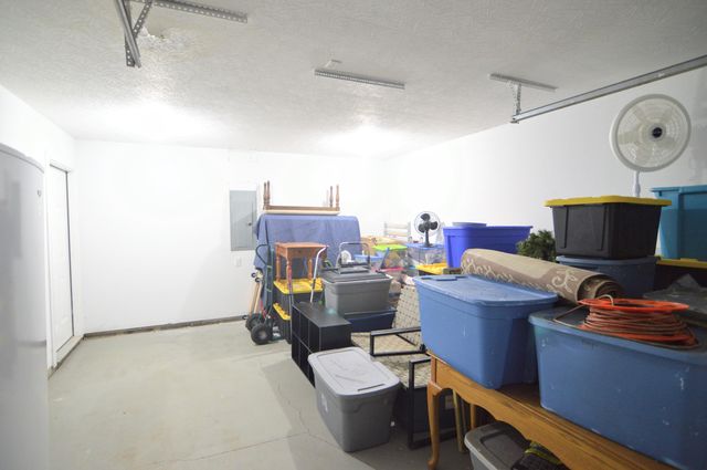 304 Brentwood Drive, Dry Ridge, KY 41035