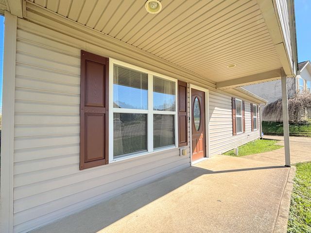 304 Brentwood Drive, Dry Ridge, KY 41035