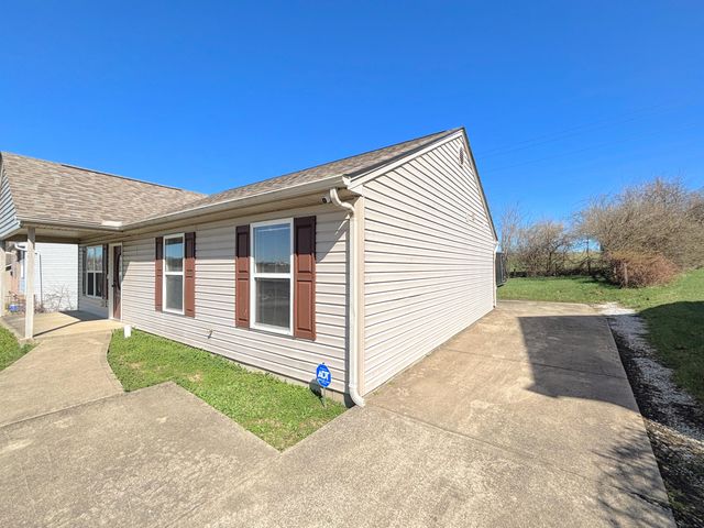 304 Brentwood Drive, Dry Ridge, KY 41035