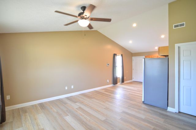 304 Brentwood Drive, Dry Ridge, KY 41035