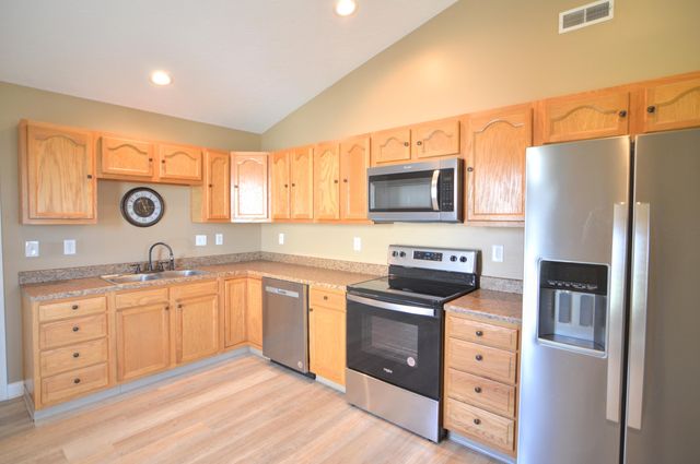 304 Brentwood Drive, Dry Ridge, KY 41035