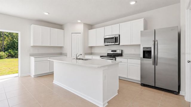 2461 HALLOW GARDEN ROAD, Eustis, FL 32726