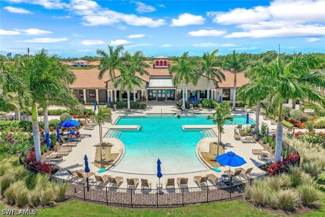 1575 Santiago CIR, Naples, FL 34113