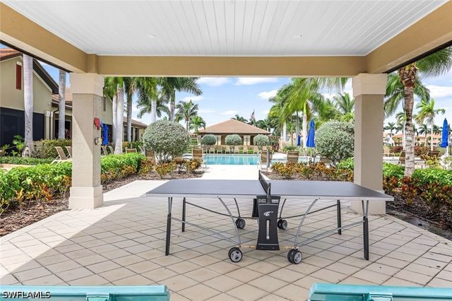 1575 Santiago CIR, Naples, FL 34113