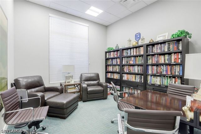 1575 Santiago CIR, Naples, FL 34113