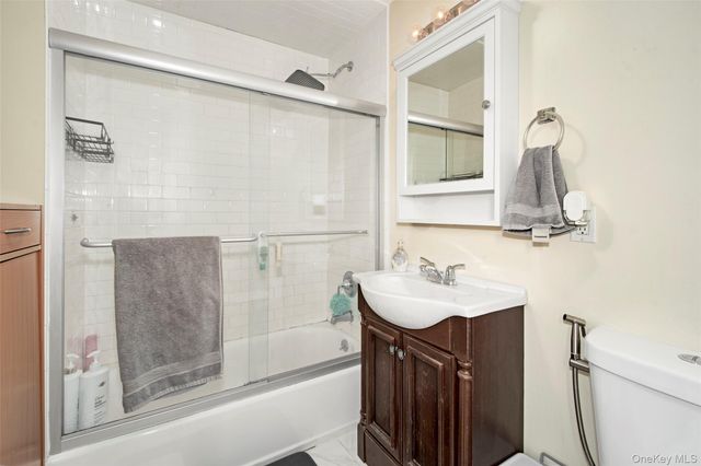 123 Webster Avenue, Harrison, NY 10528