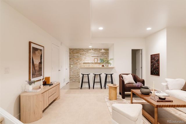 2364 W 33rd Avenue, Denver, CO 80211