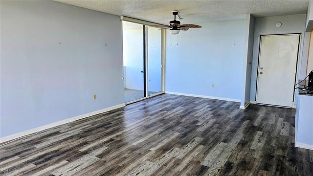 30 TURNER STREET 704, Clearwater, FL 33756