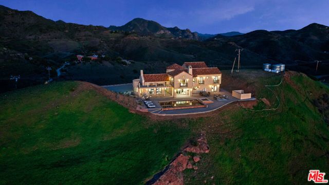 8567 Mipolomol Road, Malibu, CA 90265