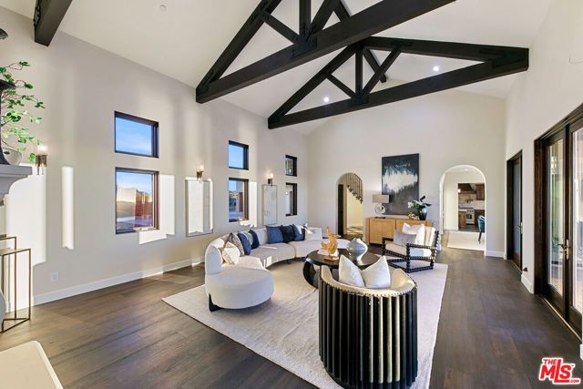 8567 Mipolomol Road, Malibu, CA 90265