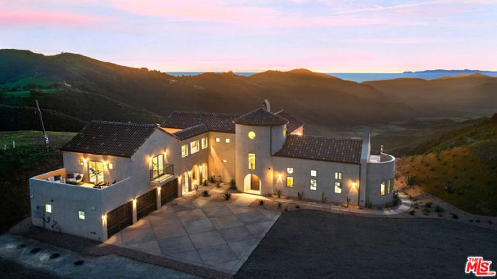 8567 Mipolomol Road, Malibu, CA 90265