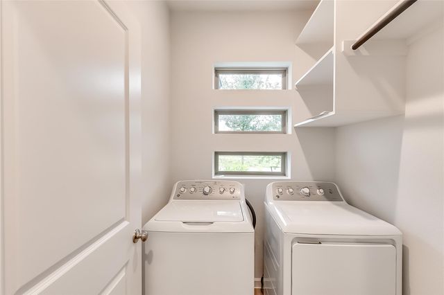 232 Blackborrow DR, Kyle, TX 78640