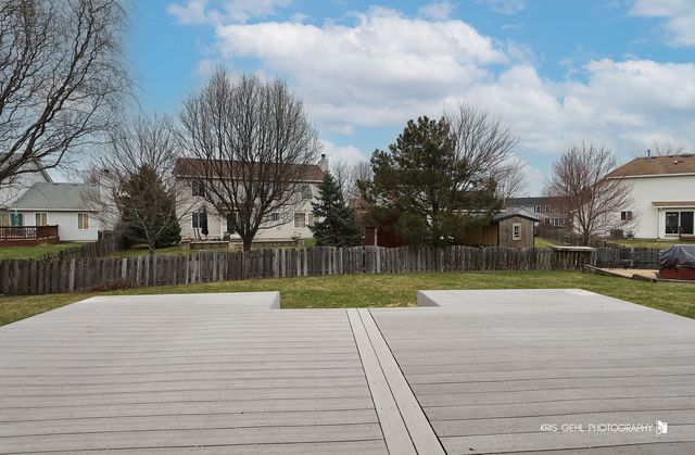 2764 Olympic Court, Aurora, IL 60503