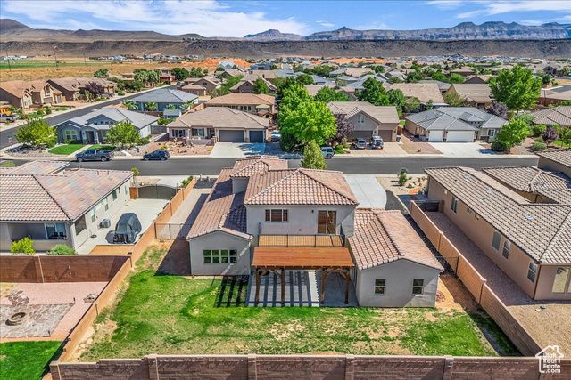 2472 S LYLE ST, Hurricane, UT 84737