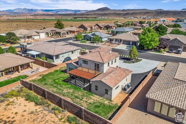 2472 S LYLE ST, Hurricane, UT 84737