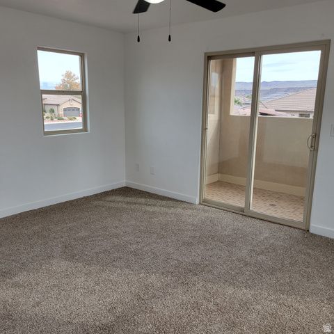 2472 S LYLE ST, Hurricane, UT 84737