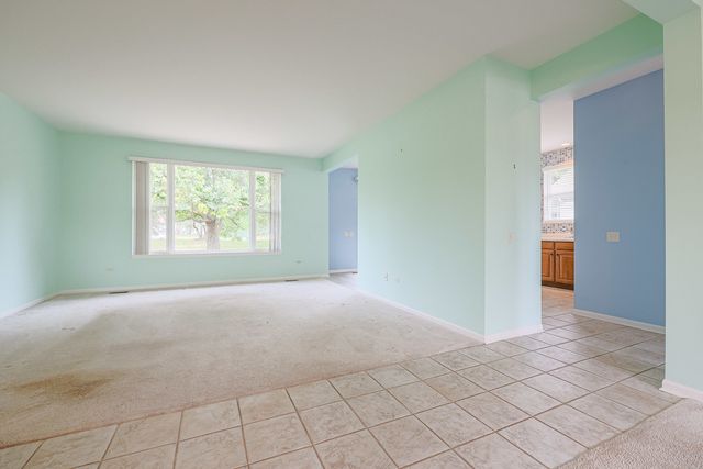 12928 W Willow Creek Lane, Huntley, IL 60142