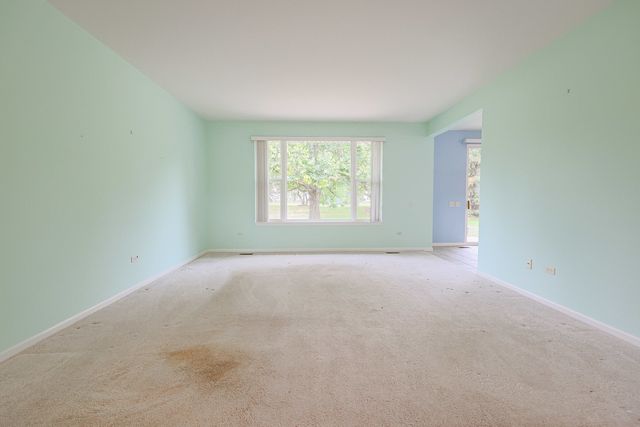 12928 W Willow Creek Lane, Huntley, IL 60142