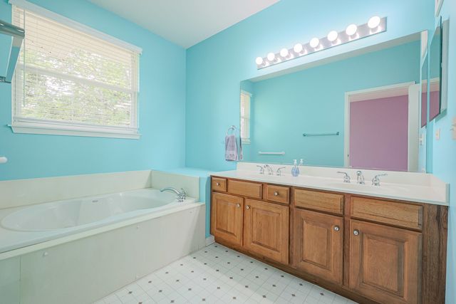 12928 W Willow Creek Lane, Huntley, IL 60142