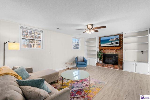 318 Madison Drive, Elizabethtown, KY 42701