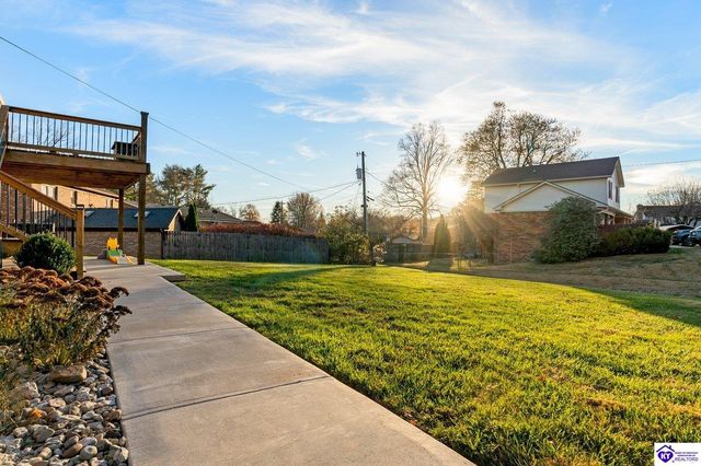 318 Madison Drive, Elizabethtown, KY 42701