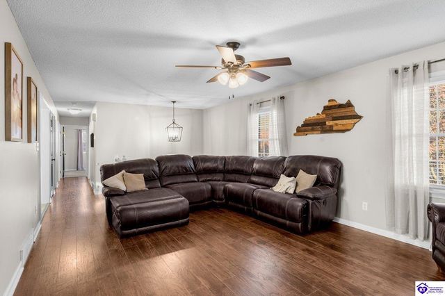 318 Madison Drive, Elizabethtown, KY 42701