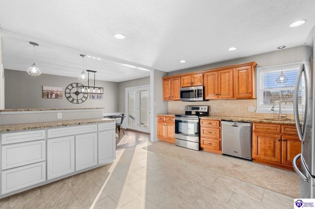 318 Madison Drive, Elizabethtown, KY 42701