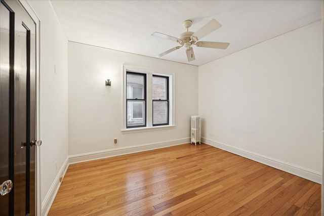 7348 Lake Street 2E, River Forest, IL 60305