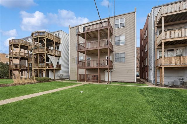 7348 Lake Street 2E, River Forest, IL 60305