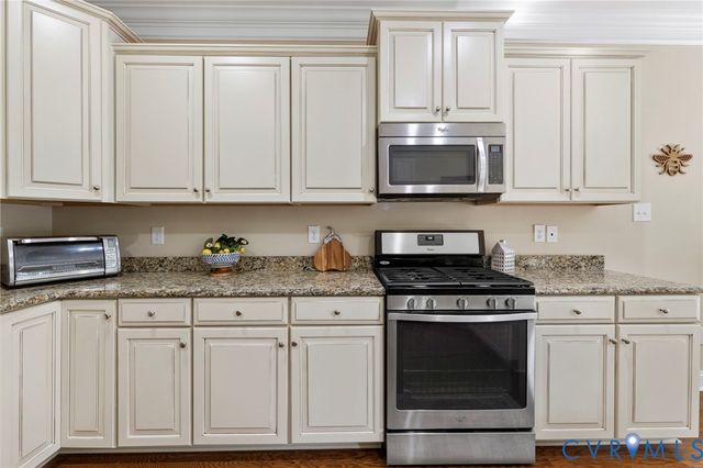 16707 White Daisy Loop, Moseley, VA 23120