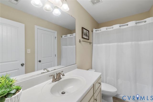 16707 White Daisy Loop, Moseley, VA 23120