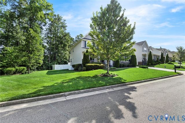 16707 White Daisy Loop, Moseley, VA 23120