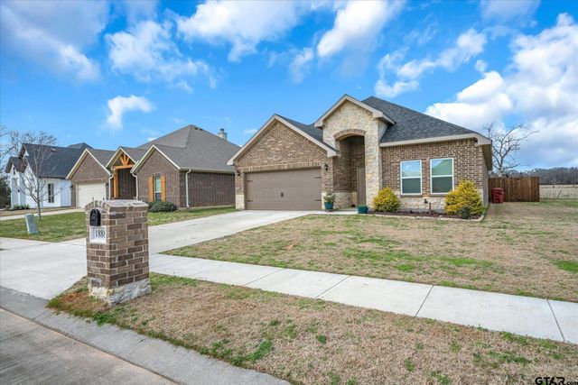 1888 Meadowview, Canton, TX 75103
