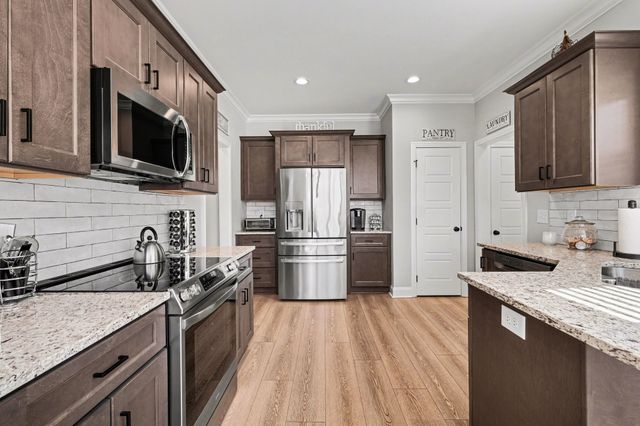 9 J T Tucker Ln, Lebanon, TN 37087