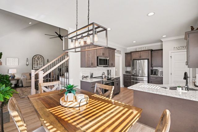 9 J T Tucker Ln, Lebanon, TN 37087