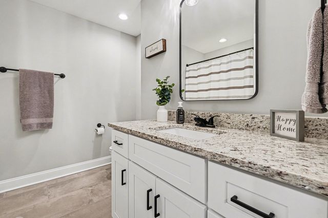 9 J T Tucker Ln, Lebanon, TN 37087