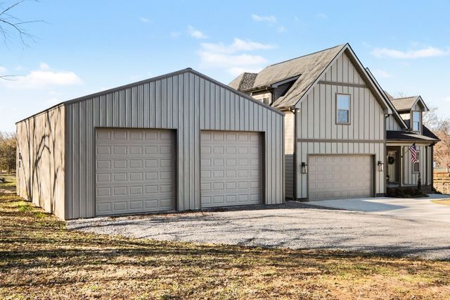 9 J T Tucker Ln, Lebanon, TN 37087