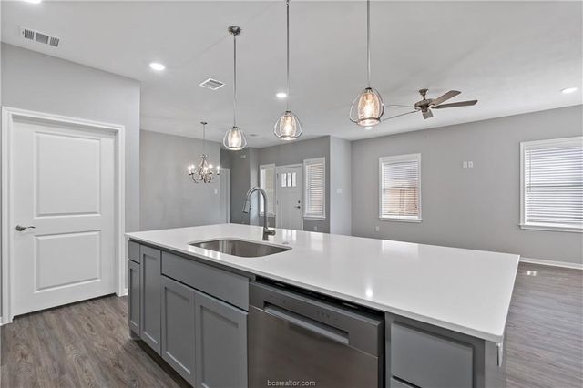 2509 Shady Route Lane, Bryan, TX 77808
