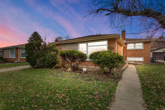 15439 University Avenue, Dolton, IL 60419