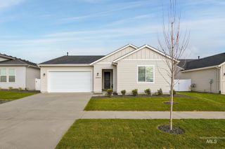 5941 W Snow Currant St, Meridian, ID 83646