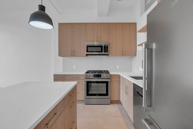 70-72 Northampton 502, Boston, MA 02118