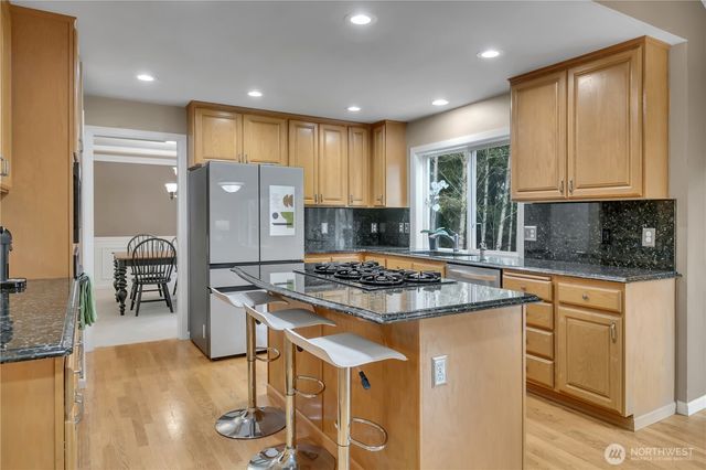 16038 SE 127Th Place, Renton, WA 98059